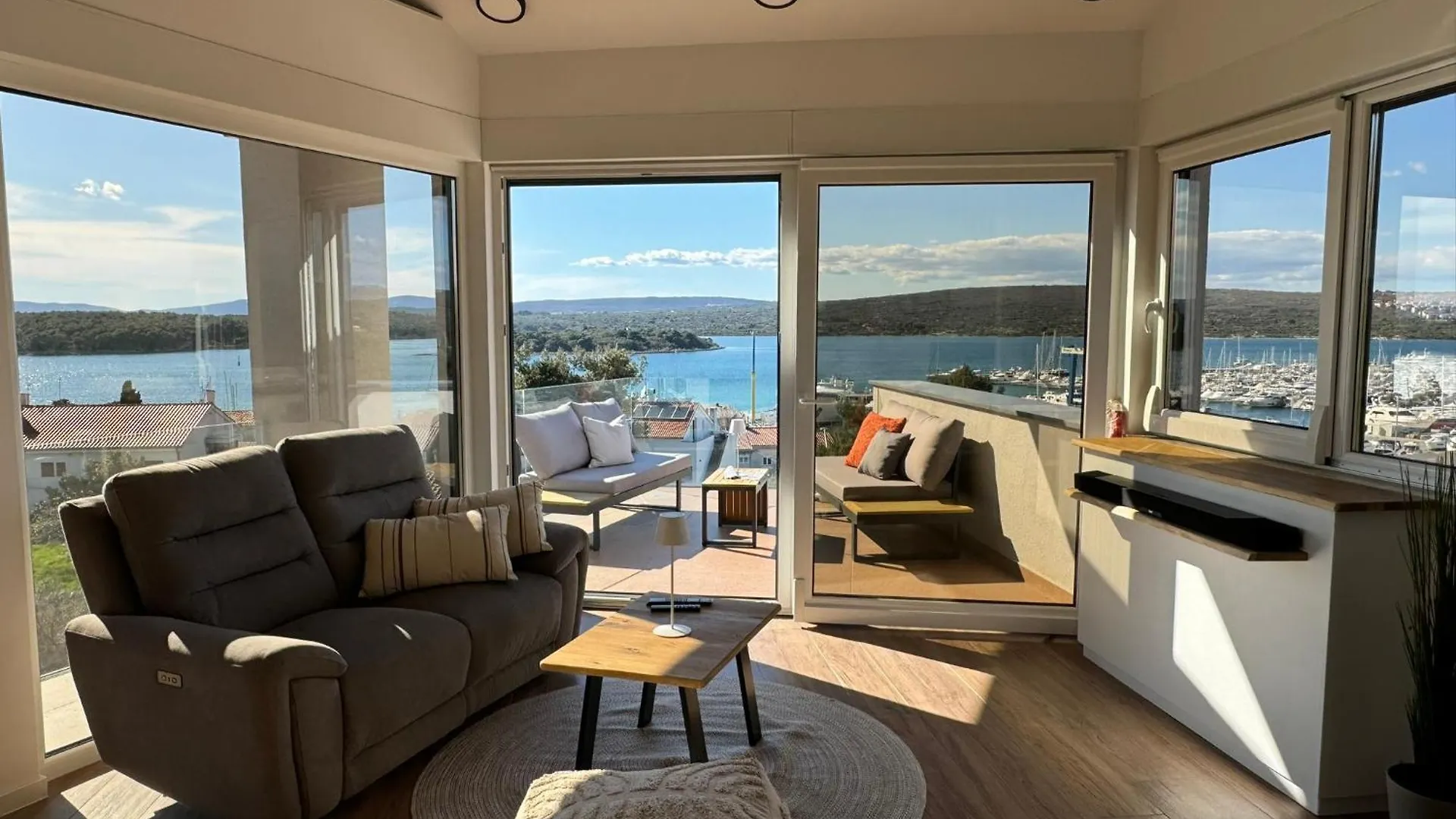 Apartment Panorama Penthouse Punat