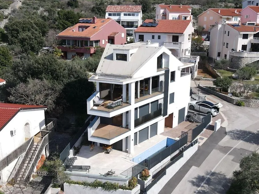 Panorama Penthouse Punat 0*,